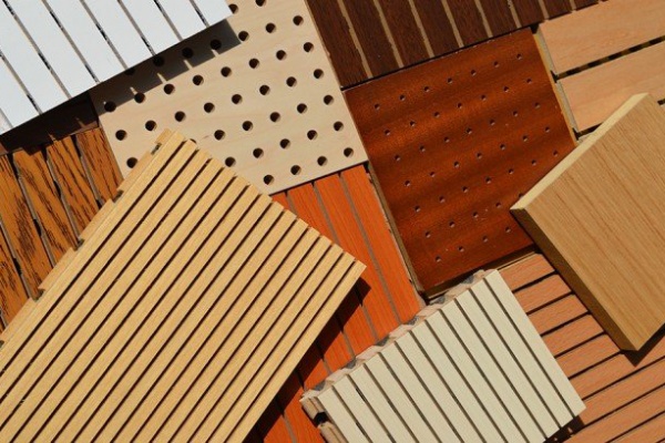 Tác dụng gỗ tiêu âm trong thi công, xây dựng